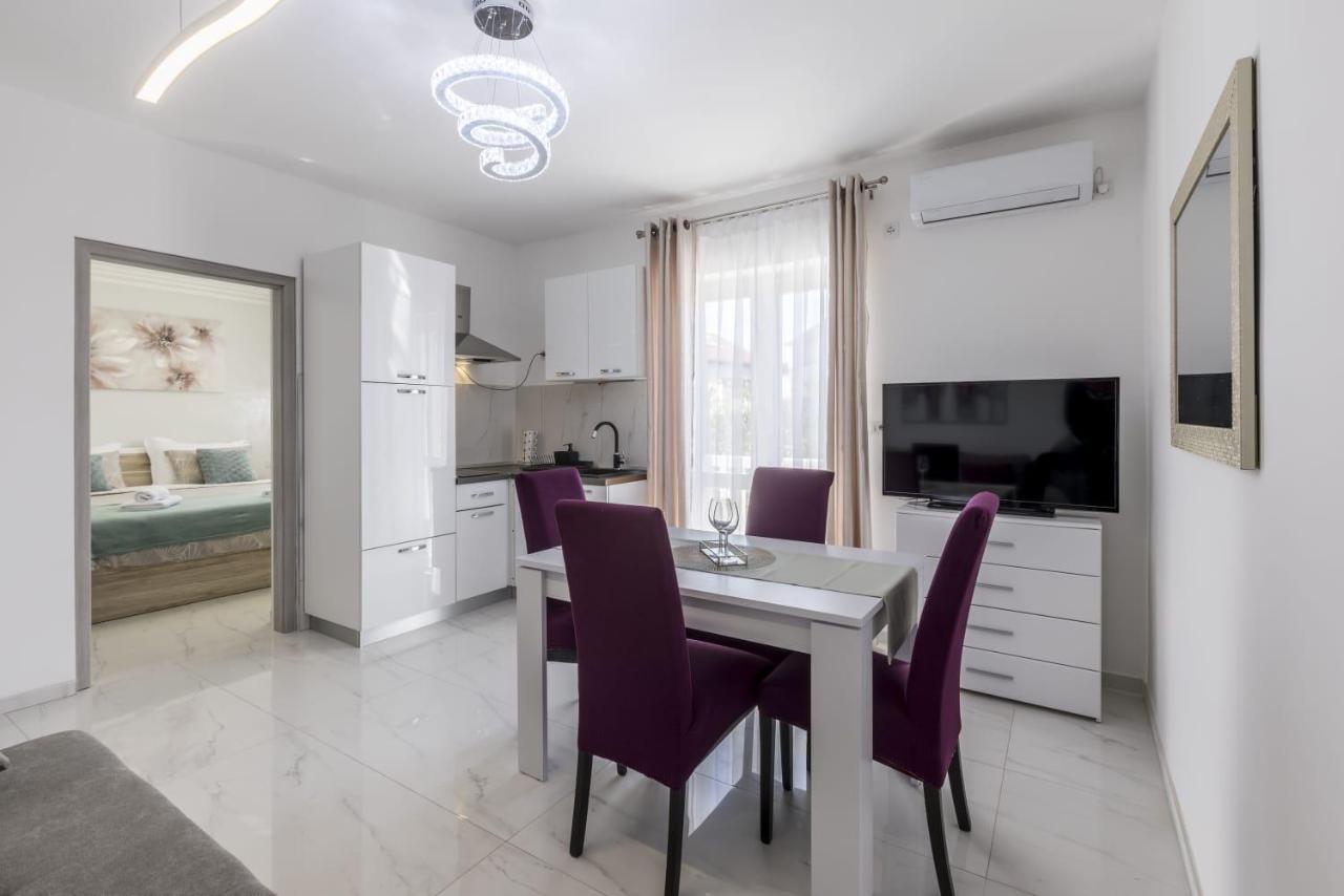 Royal Rose Gold Apartment Vodice Extérieur photo